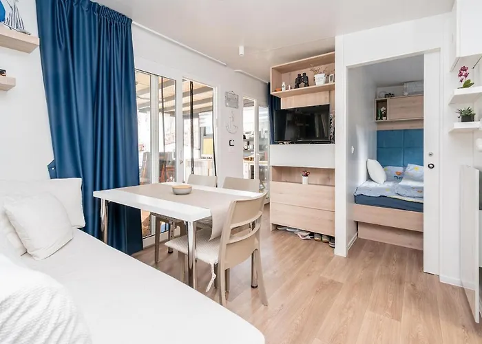 Maja _ Maja Apartamento