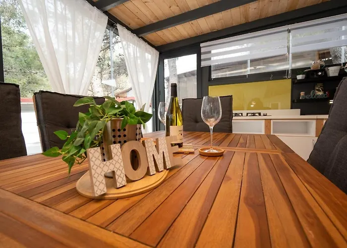 Maja _ Maja Apartamento Drage